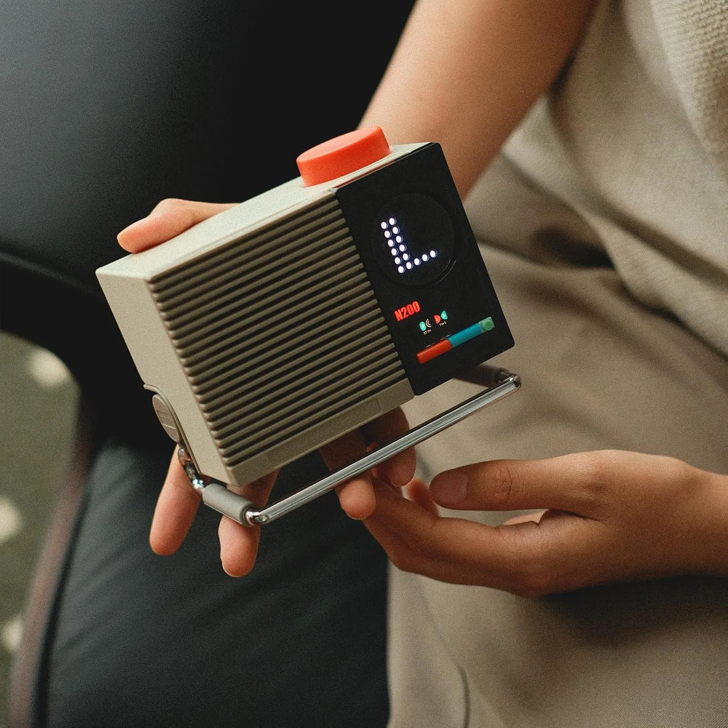 syitren N200 Retro Bluetooth Speaker,Portable Wireless,Desktop Decor,White