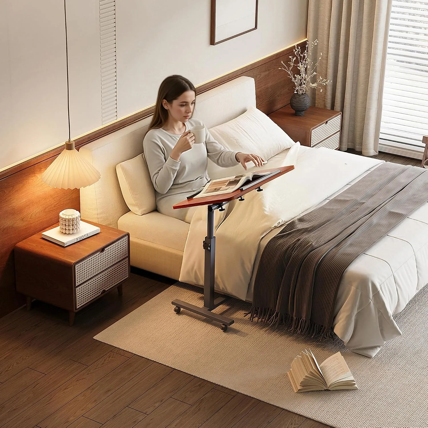 Laptop Table Mobile Adjustable Height Portable Desk Notebook Swivel PC Computer Rolling Desk with Wheels, Laptop Stand for Couch Bedside Hospital Bed Table