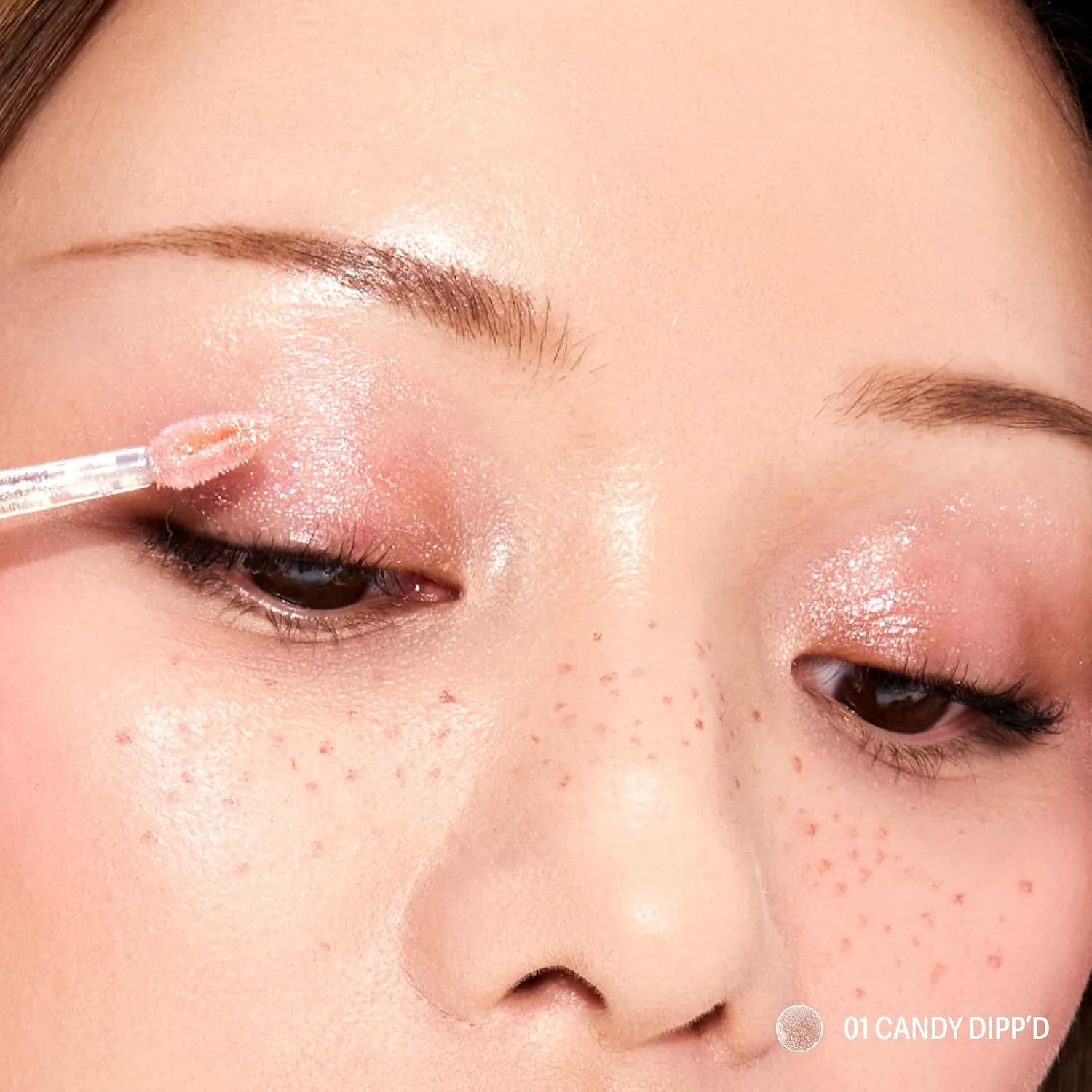 Sacheu Liquid Eyeshadow STAY-N, Buildable & Blendable, Candy Dipp’d