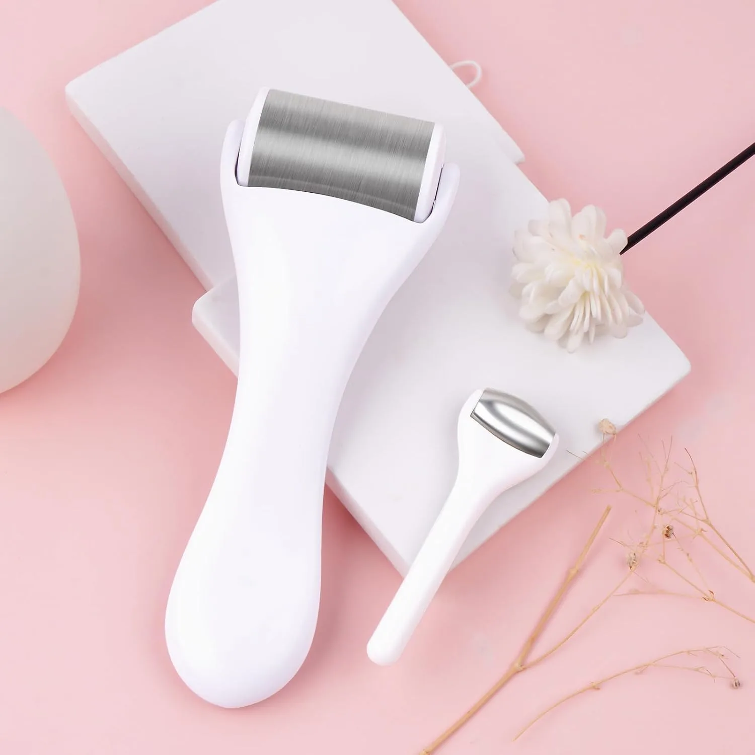 MAANGE Ice Roller For Face & Eye Roller for Puffiness,Stainless Steel Facial Roller Ice Face Roller Mini Roller Set (white 2 pcs)