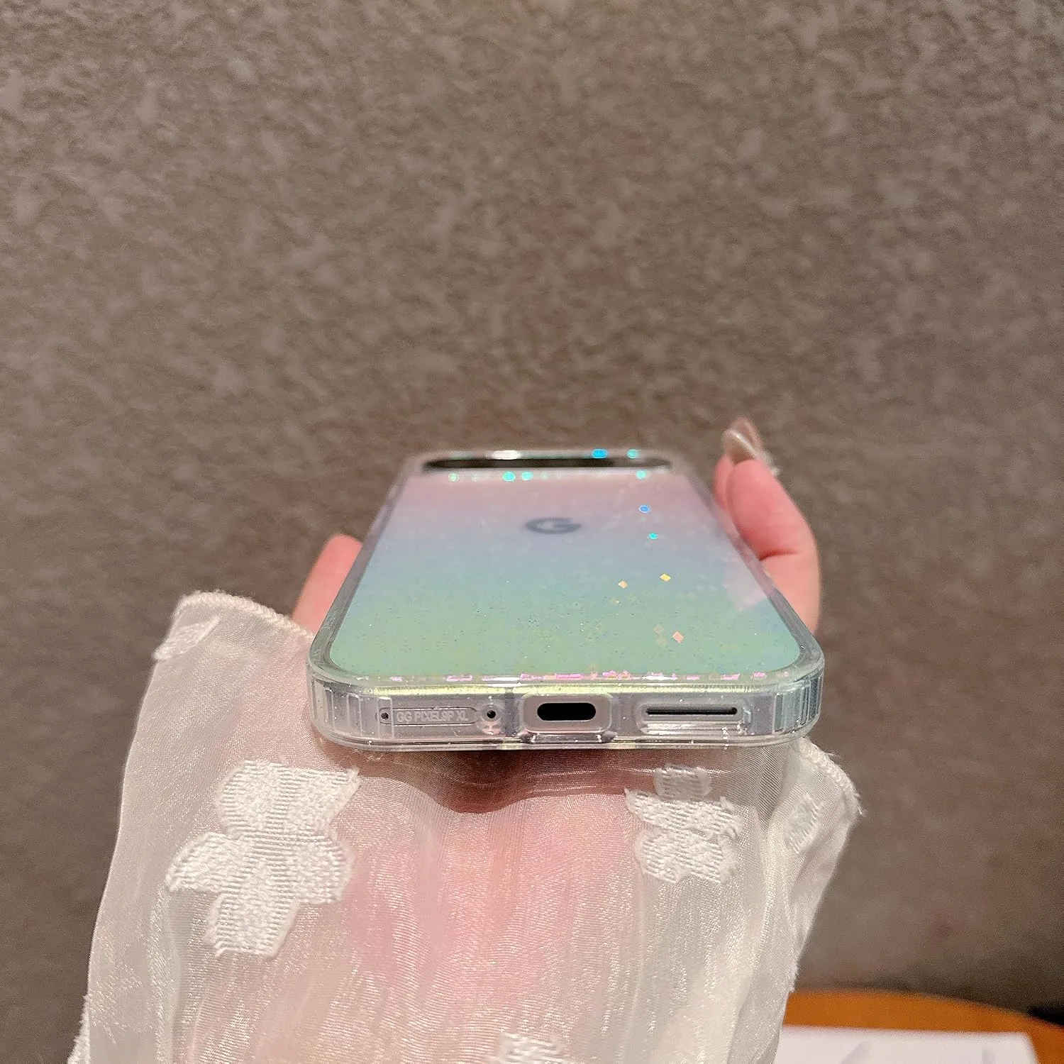 Magnetic for Google Pixel 11/11 Pro Case Women,[Holographic Iridescent Color Changing Effect] Fashion Slim Cute and Unique Matt Protective Phone Cover for Pixel 11/11 Pro