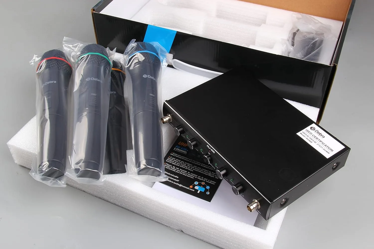 D Debra Audio AU400 Pro UHF 4 Channel Wireless Microphone System