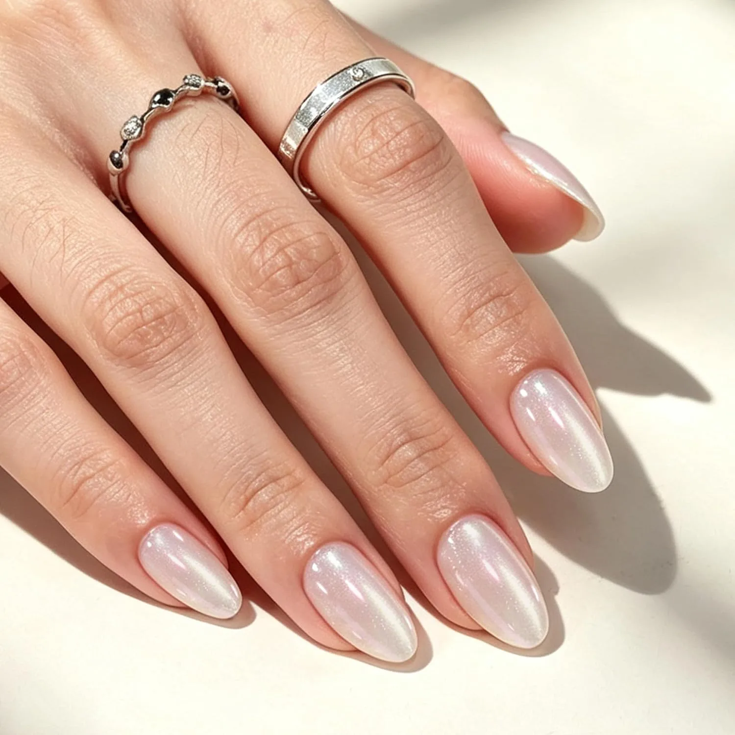 Beetles Glazed Cream Cat Eye Press On Nails, Short Almond, 32-Piece Set