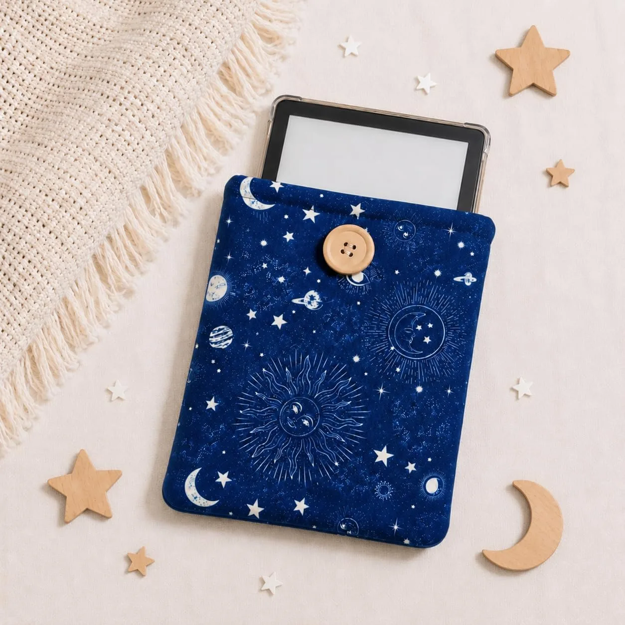 E-Reader Sleeve - Compatible with Kindle Paperwhite/Basic (6''), Paperwhite (6.8'') & (7''), Kobo Clara - Linen and Cotton Padded E-Reader Cover (Celestial)