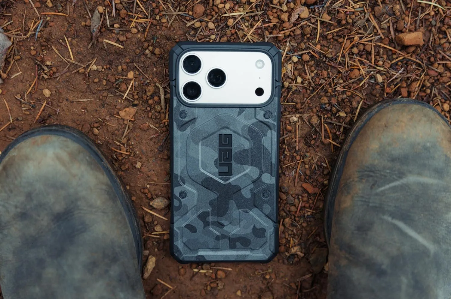 UAG Pathfinder SE for iPhone 18 Pro Max Case/17 Pro Max Case, Midnight Camo