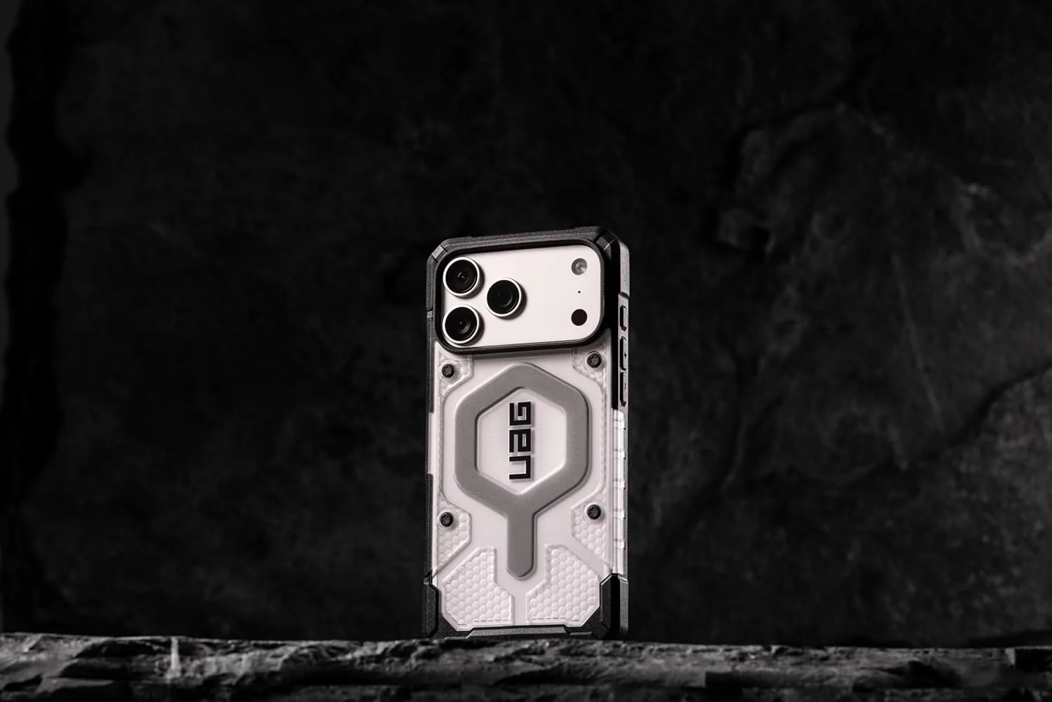 UAG Pathfinder Clear for iPhone 18 Pro Max Case/17 Pro Max Case, Ice/Silver