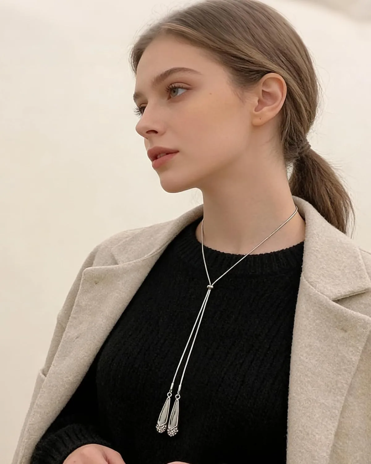 Silver Water Drop Necklace for Women Trendy Long Silver Lariat Necklace Adjustable Y Shaped Sweater Necklaces Fall Winter Outfit Jewelry Accessories