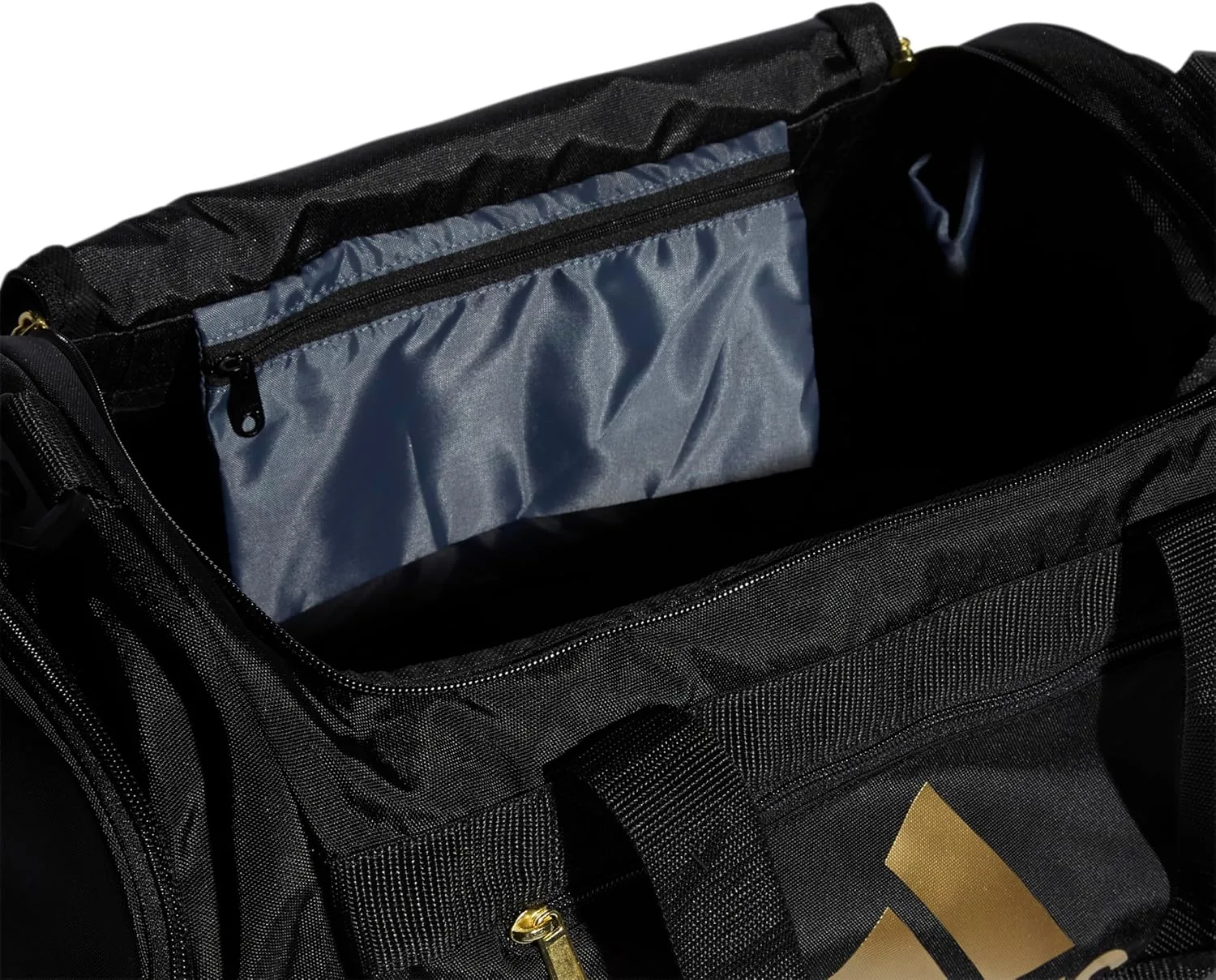 adidas Unisex Defender 4.0 Gym Duffel Bag for Men and Women