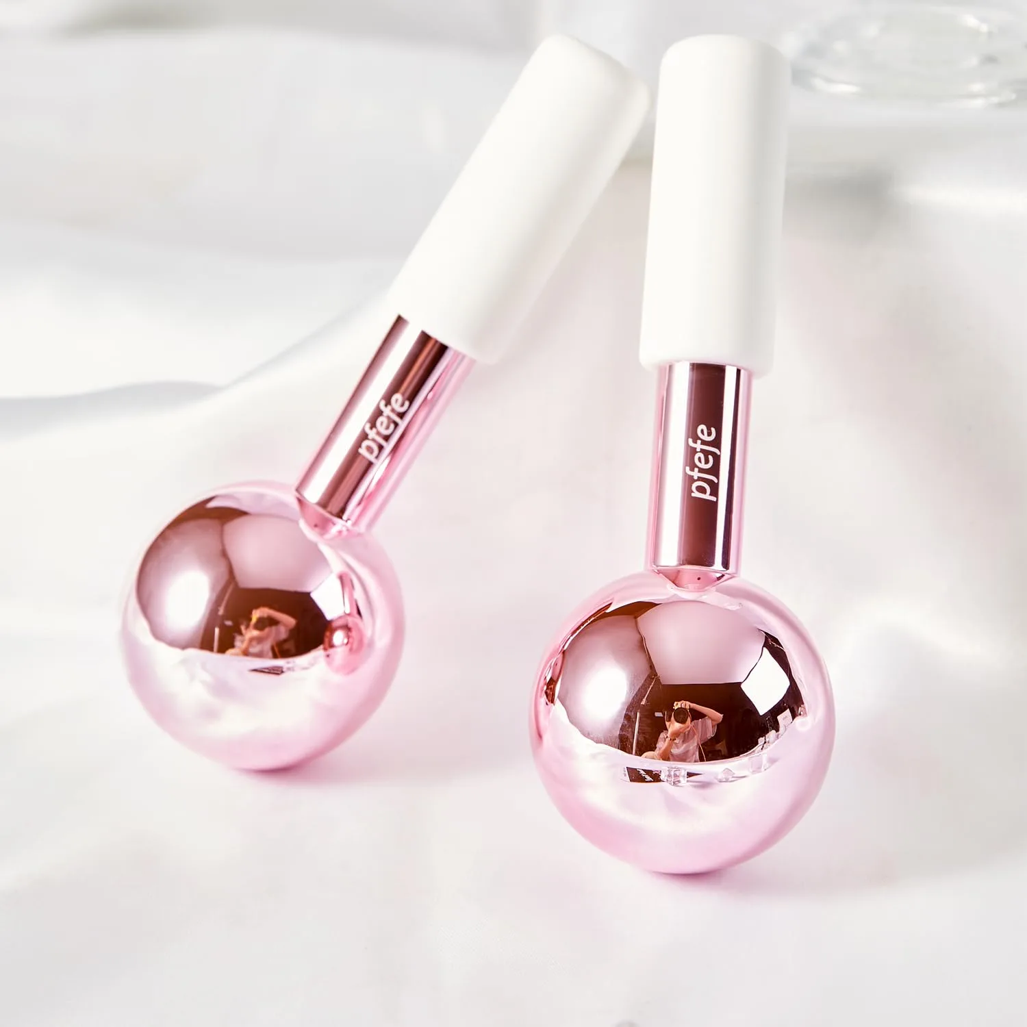 Ice Globes for Face Eyes, Facials Cold Roller Cooling Balls for Puffiness
