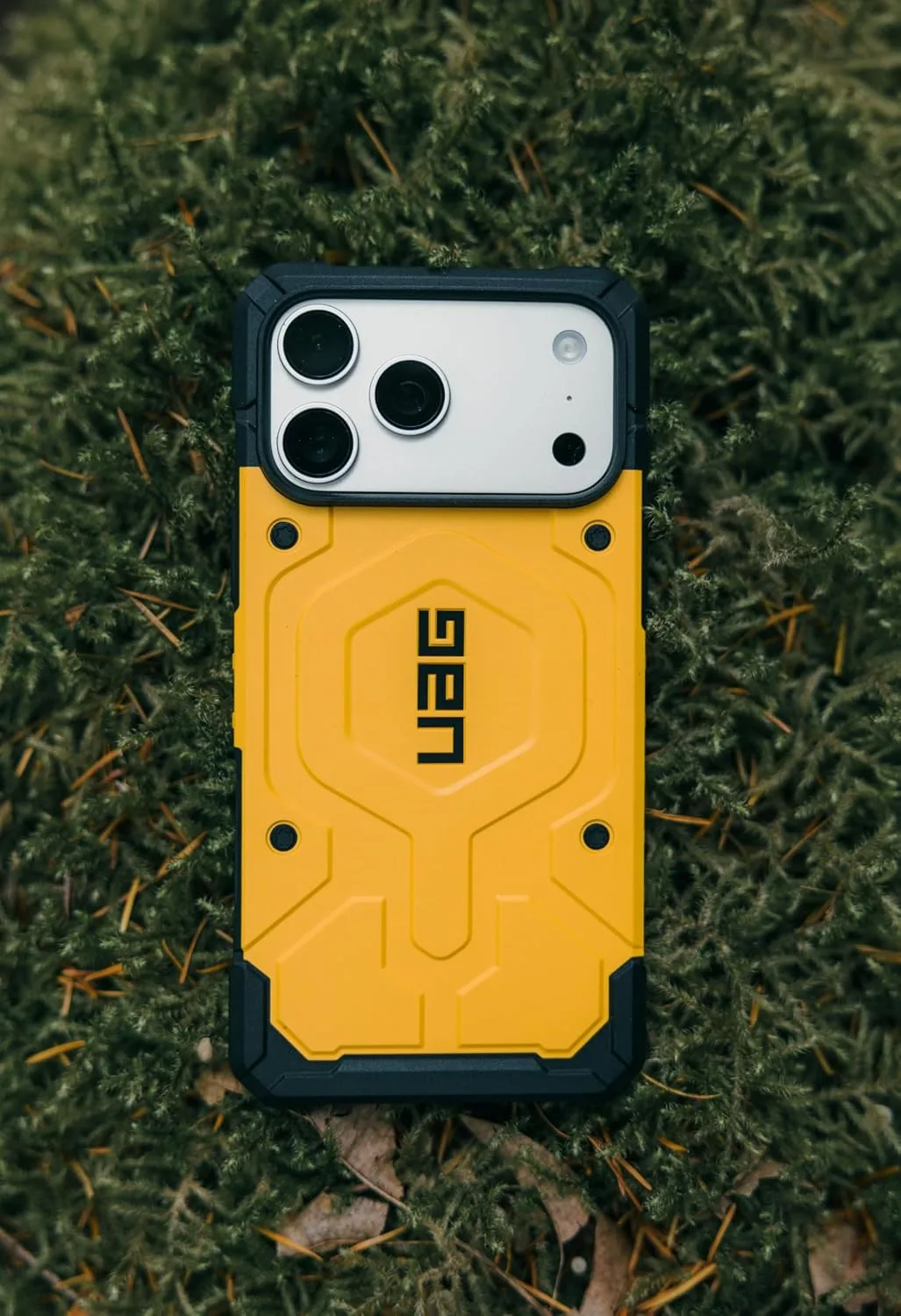 UAG Pathfinder for iPhone 18 Pro Max Case/17 Pro Max Case, Heritage Yellow