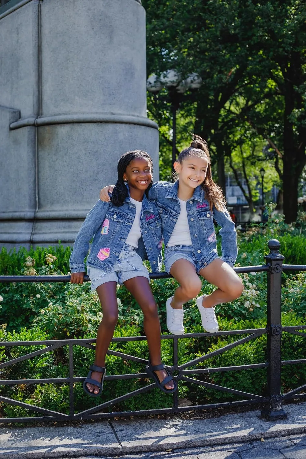 Barbie Girls Denim Jacket Little Kid to Big Kid Sizes (4-14-16)