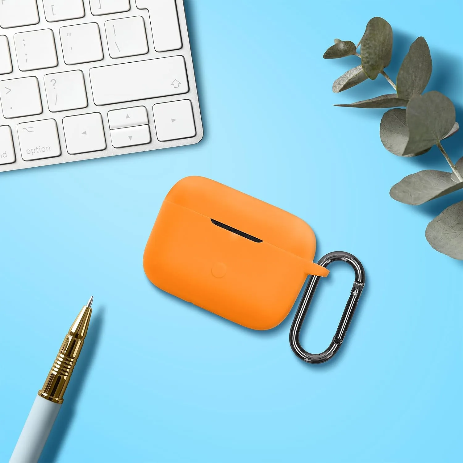 kwmobile Cover for Marshall Motif II ANC Case - Silicone Cover for Earbuds Charging Case - Protective Headphone Holder with Carabiner Clip - Orange