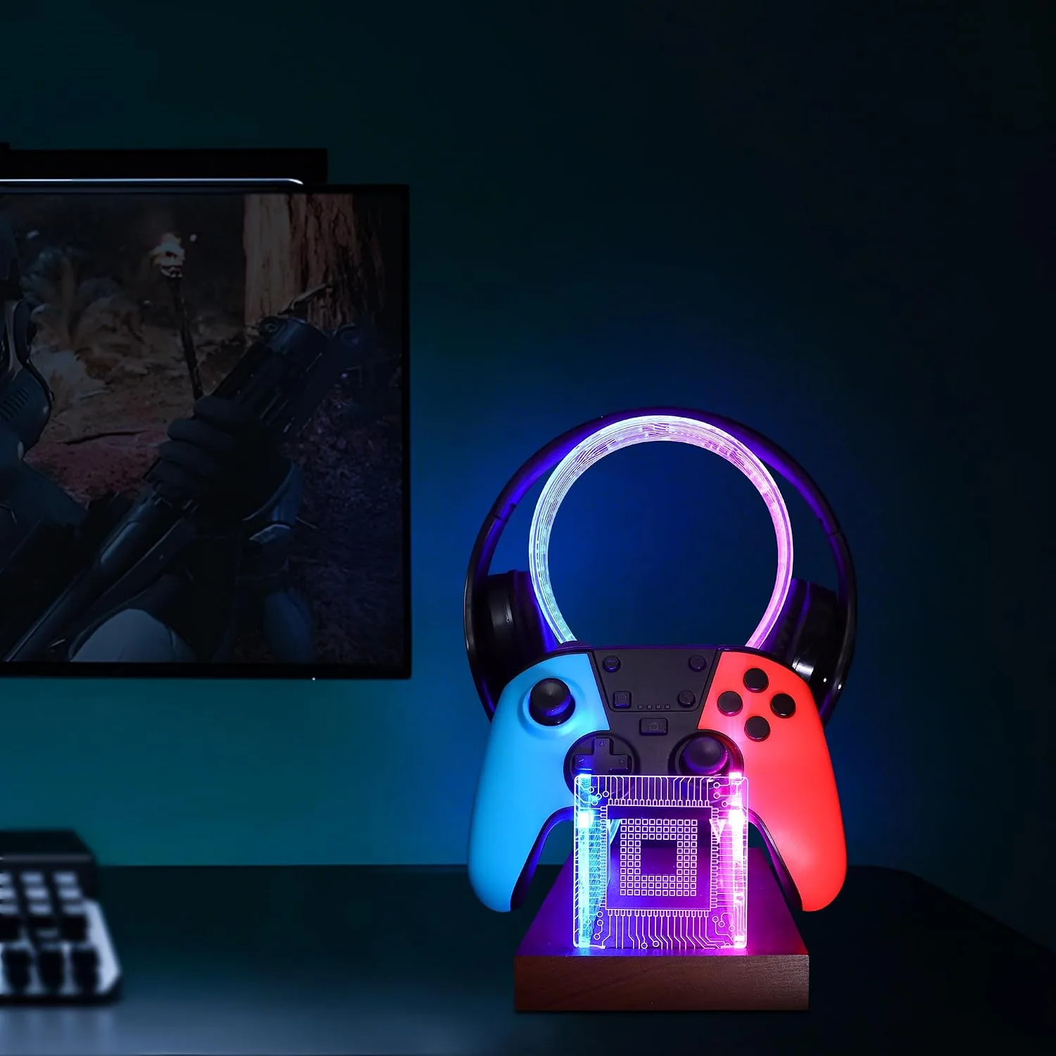 YuanDian Gamer Gifts for Teenage Boy, Desk Gaming Headset and Controller Stand with Blue Pink LED Night Light, Acrylic Wooden Controller Holder with PCB Pattern, Desk Decor Gift