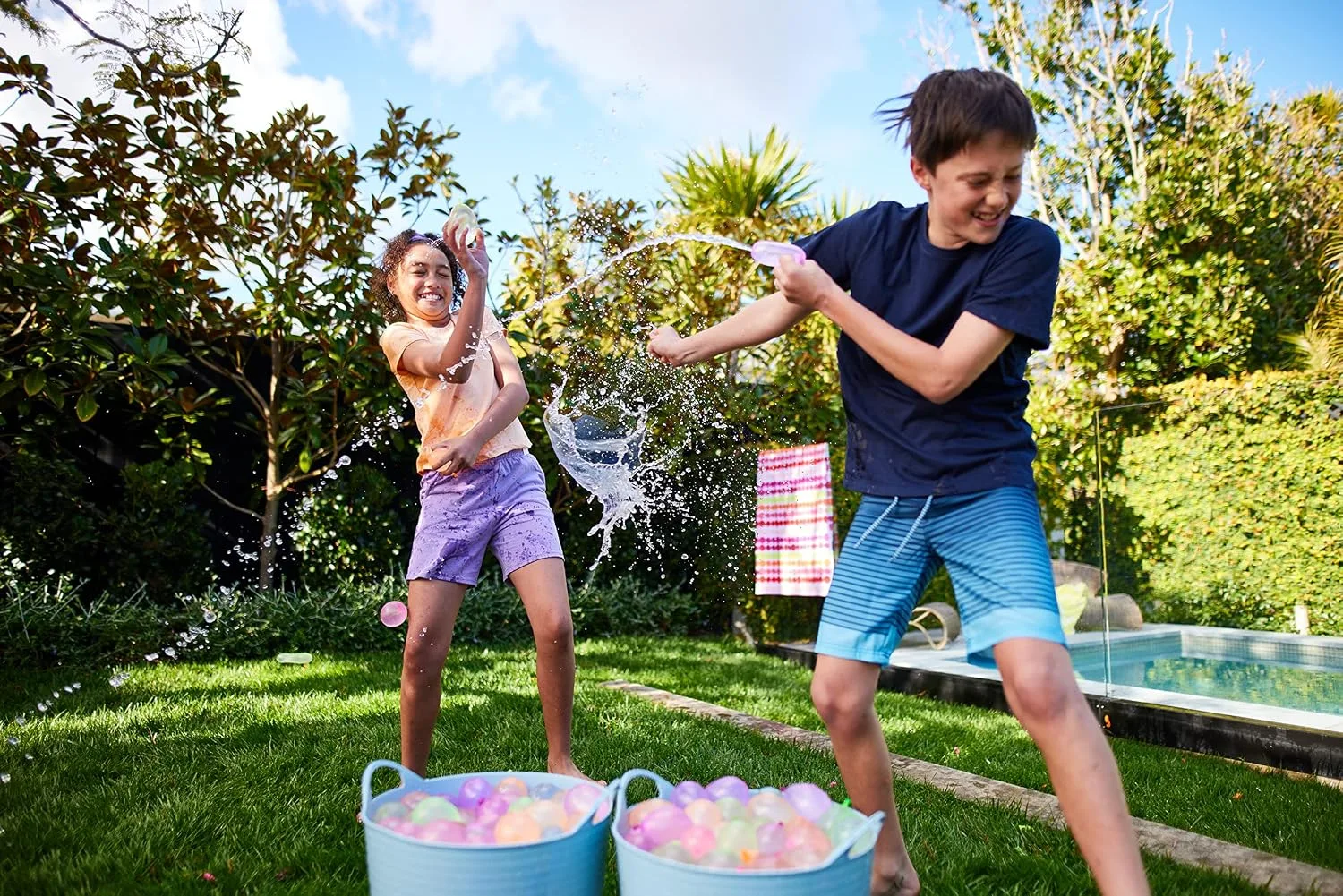 Bunch O Balloons Original Bunch O Balloons Tropical Party 330+ Rapid-Filling Self-Sealing Water Balloons (Amazon Exclusive 10 count, pack of 1) by ZURU Water Balloon for the Whole Family, Kids, Teens