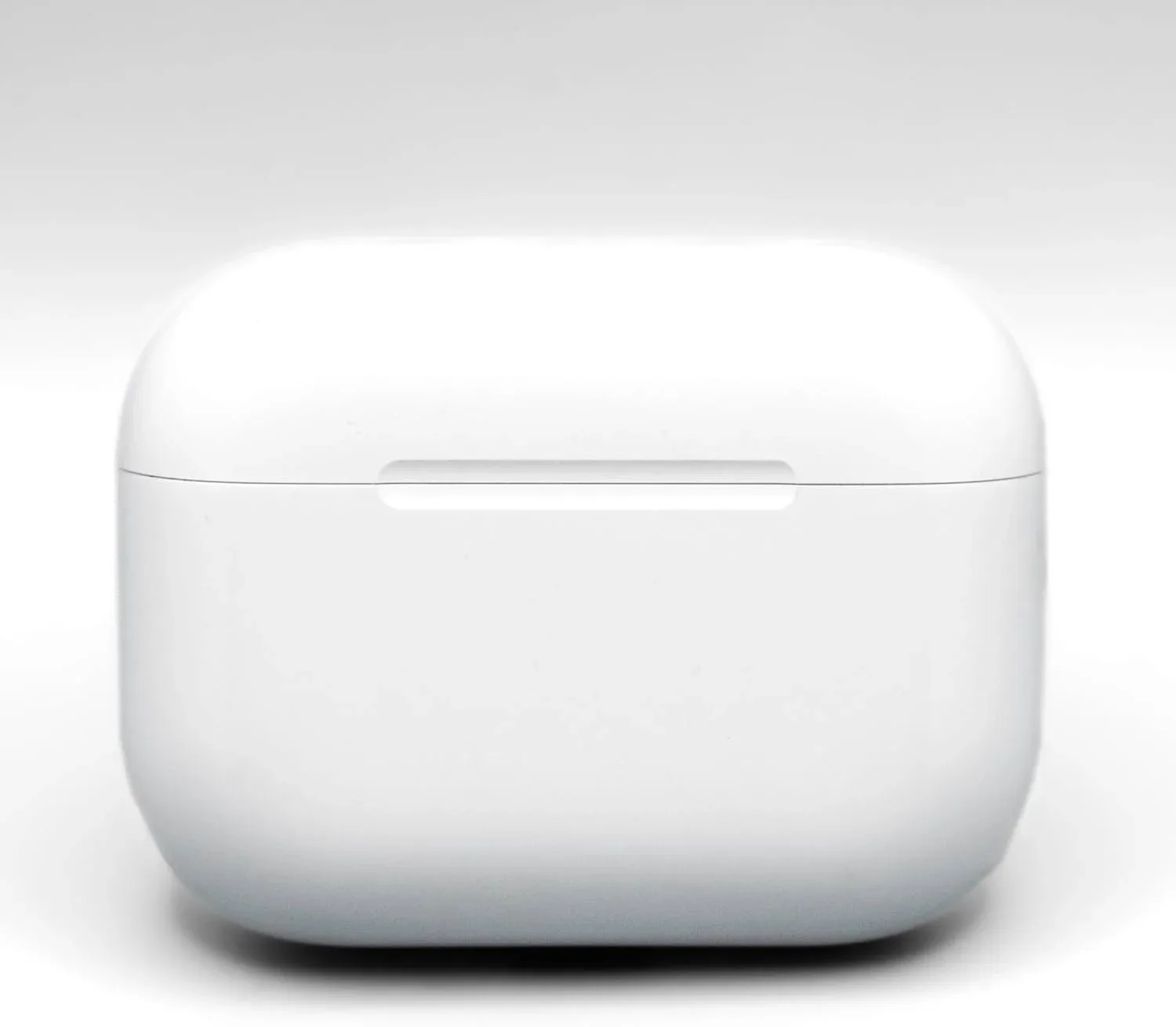 Apple AirPods Pro 3rd Gen - Replacement Charging Case (A3122) - White (Renewed)