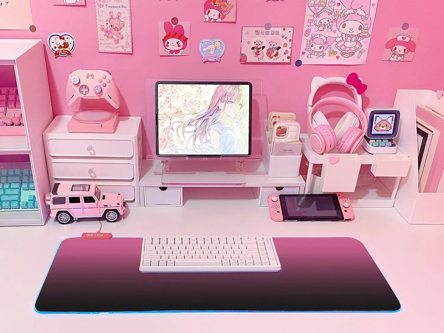JMIYAV Pink Gaming Mouse Pad RGB Mousepad 31.5x12In Non-Slip Rubber Base Extra Large Cool XL XXL Computer Desk Pad Gaming Accessories Setup LED Light Up Big Mouse Pad for Gamer Black Pink Gradient