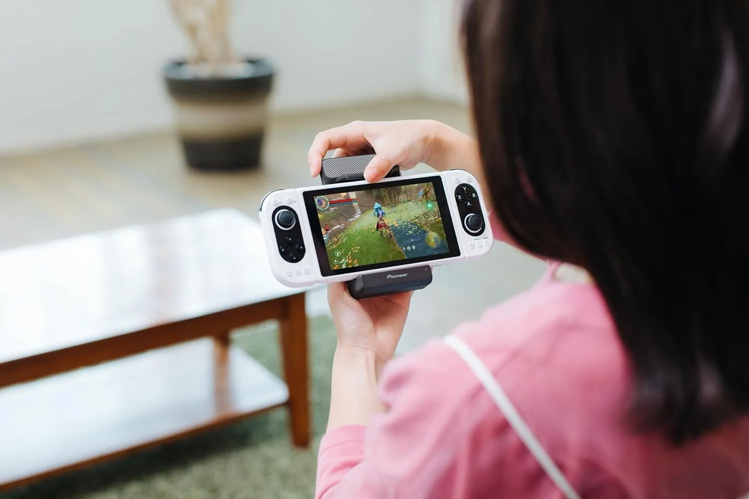 Pioneer Gaming Speaker for Switch / PIMAX - White, Speaker SOUND TECTOR USB Type-C Portable Lightweight Surround Stand for Switch / PIMAX. TQ-PG300W