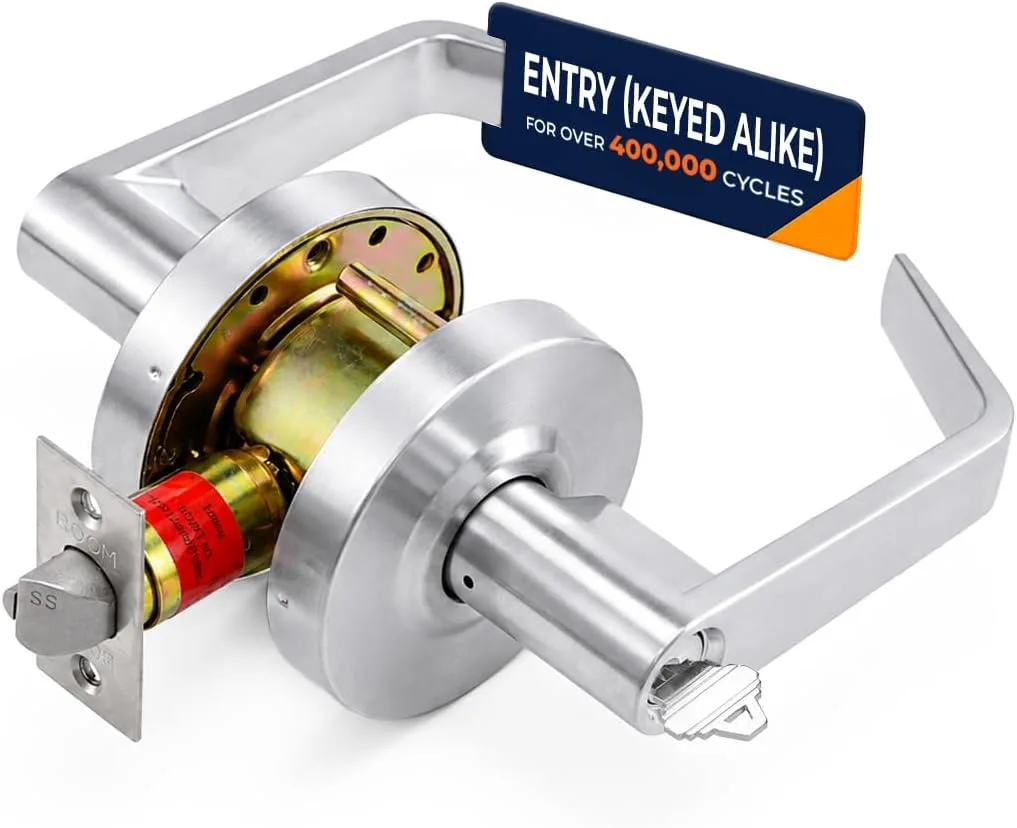 Manija para puerta comercial Boomerang Heavy-Duty con llave igualada y acabado Satin Chrome