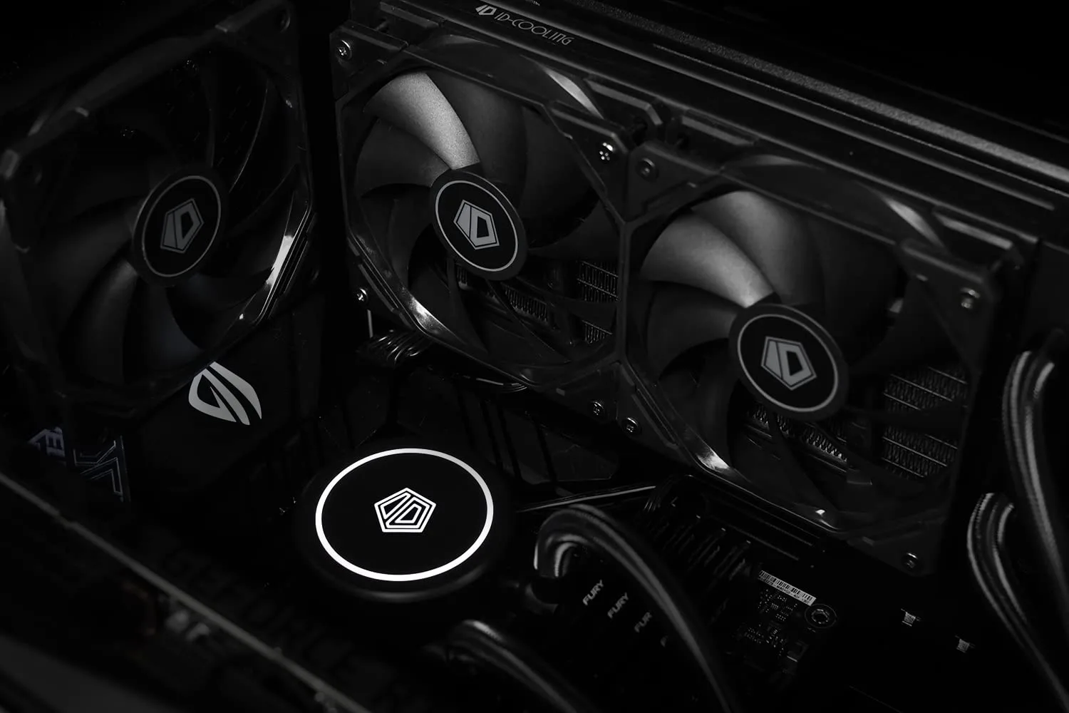 ID-COOLING FROSTFLOW X 240 240mm AIO CPU Cooler, White LED, Intel & AMD