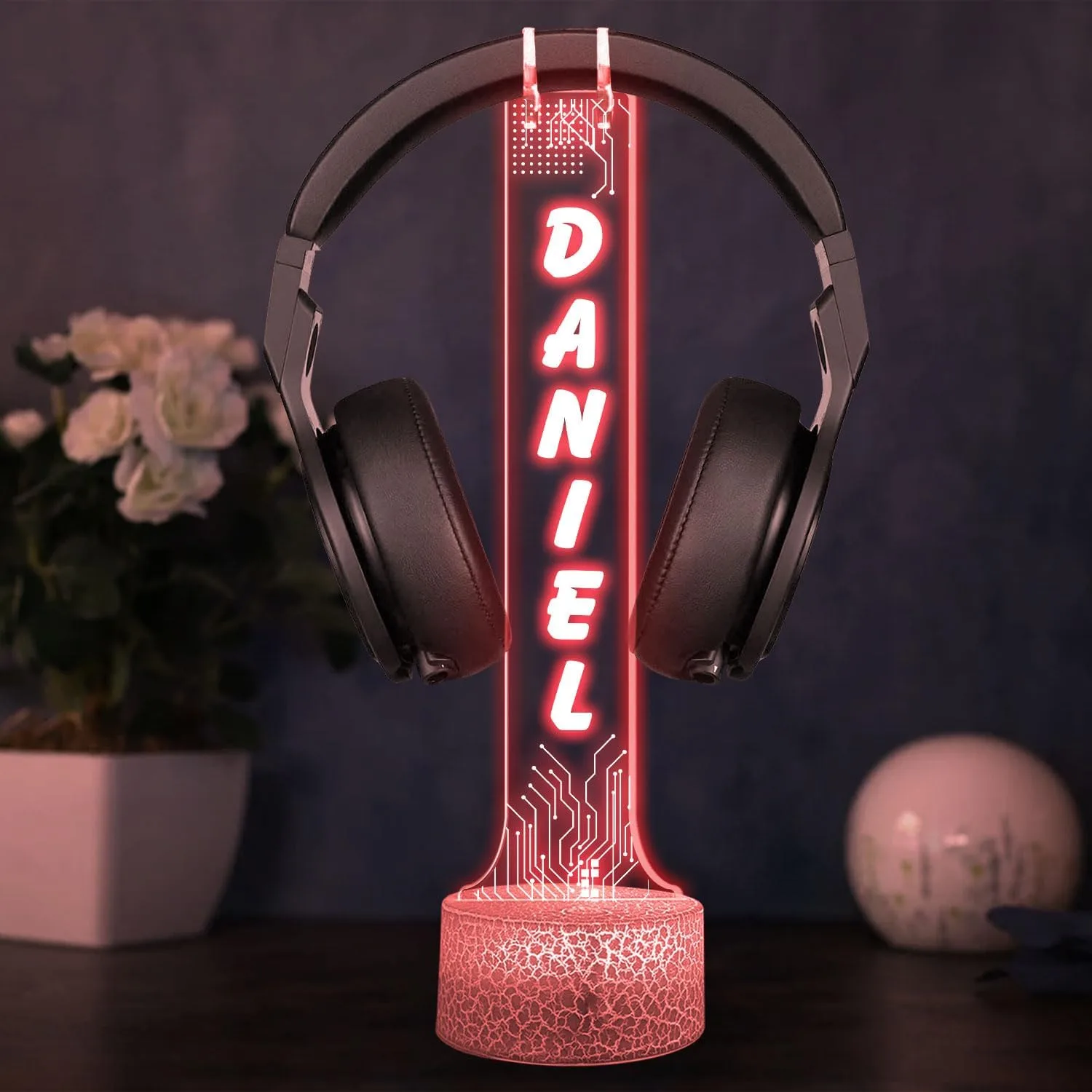 Personalized RGB LED Headphone Holder, Custom Gamertag Headset Holder with Light-Up Base, Streaming Setup Decor, Cool Xmas Gift for Gamers, Boyfriend or Him, Christmas Game Room Decor