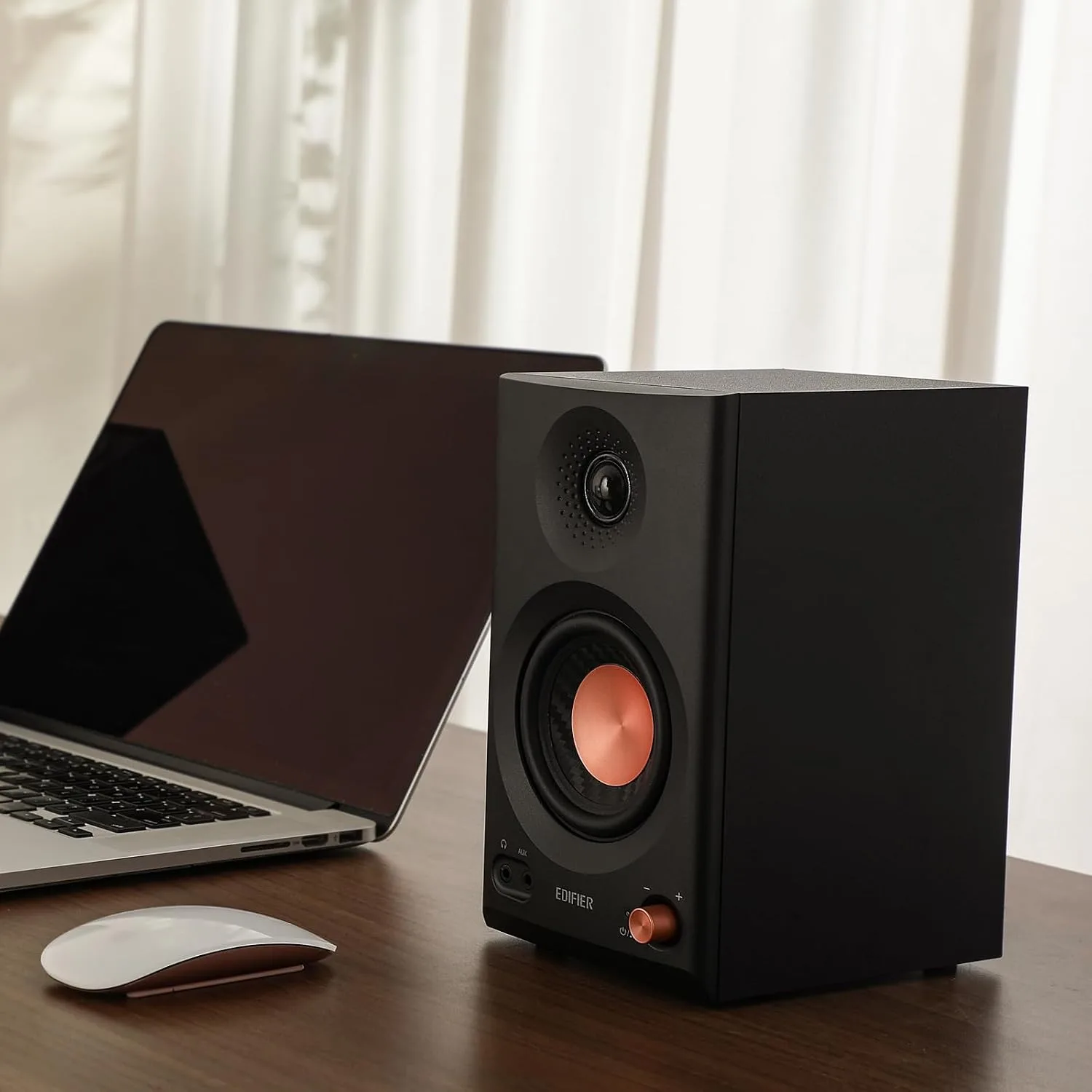 Edifier MR3 Powered Studio Monitor, Speaker Hi-Res Active Bluetooth Speaker