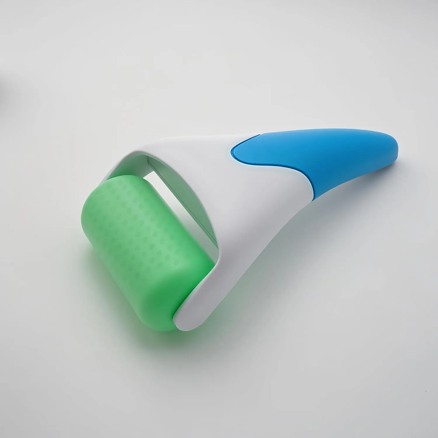 3 in 1 Ficial Face Ice Jade Roller and Gua Sha Tool, 100% Natural Real Jade Anti-Wrinkle Face Eye Neck Massager Tool, Reduce Wrinkles, Puffiness, Migraine, Redness, Pain and Injury (Blue)