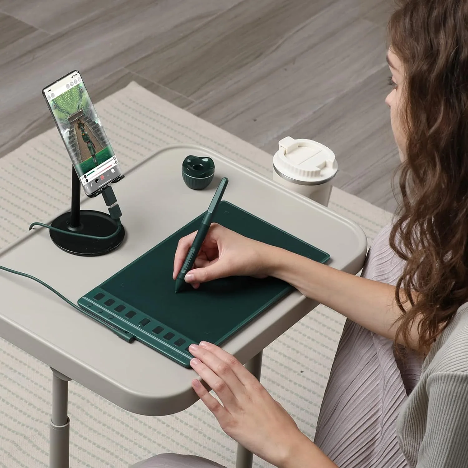 HUION Inspiroy 2 Medium Drawing Tablet with Scroll Wheel, 9 x 5 in, Green