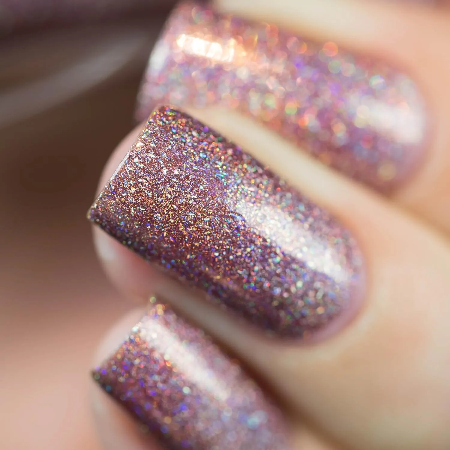 ILNP Close Knit - Rosy Mauve Ultra Holographic Nail Polish