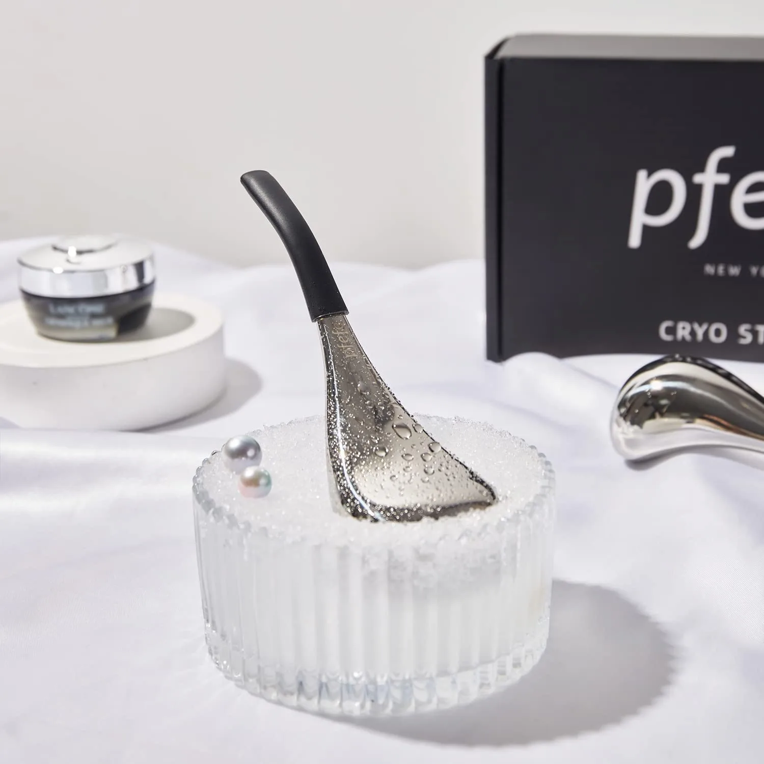 Ice Globes for Face Eyes, Cryo Sticks Facial Skin Care Tools for Puffy Eyes