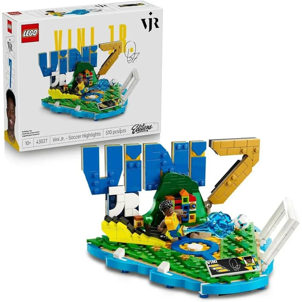  LEGO Editions Vini Jr. – Soccer Highlights - Building Set for Boys & Girls, Ages 10+ - Collectible Soccer Gift W/Plaque - Kids Bedroom or Shelf Decor - 43027