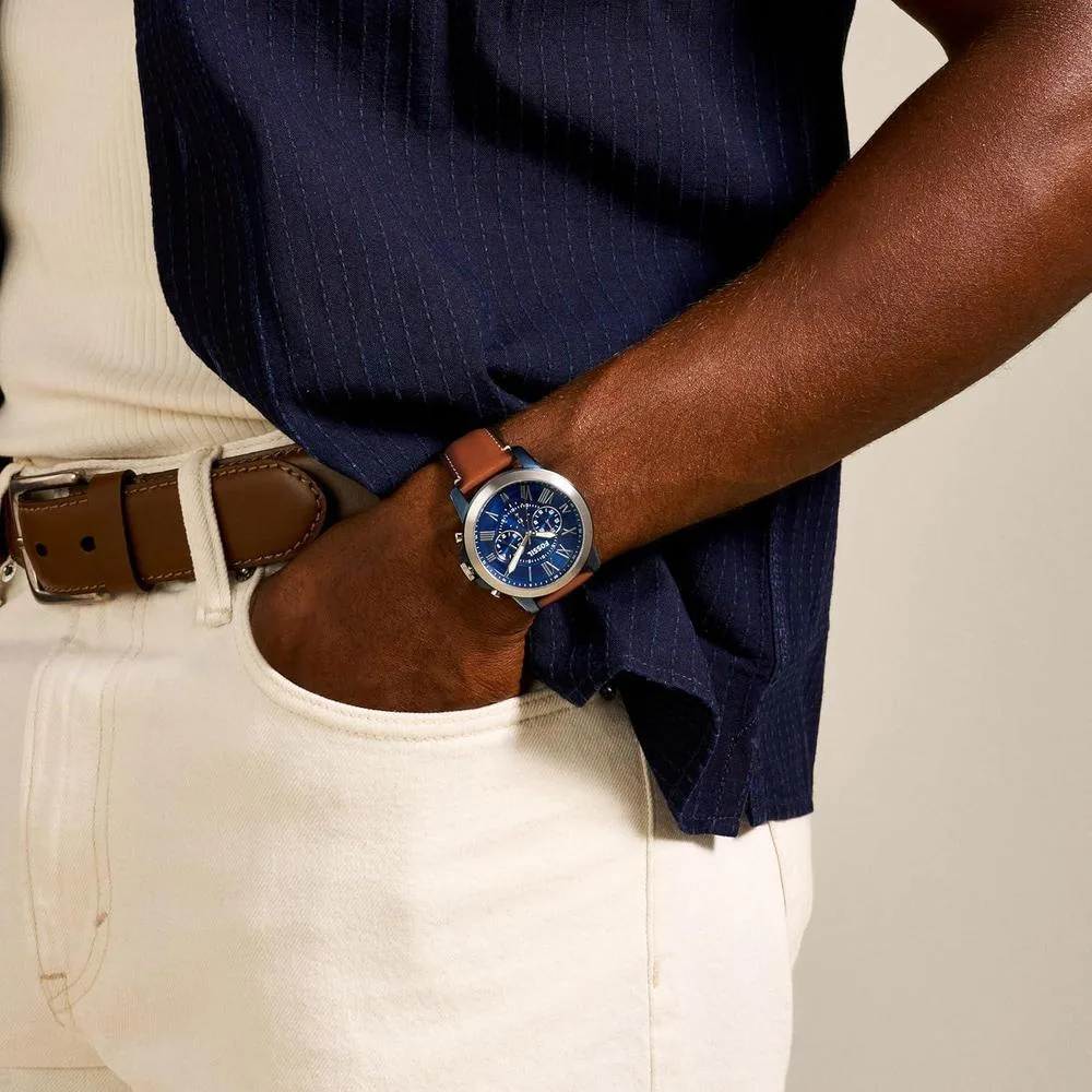 Fossil reloj de hombre estilo clásico con cronógrafo, acero inoxidable y correa de cuero marrón, resistente al agua hasta 50 metros
