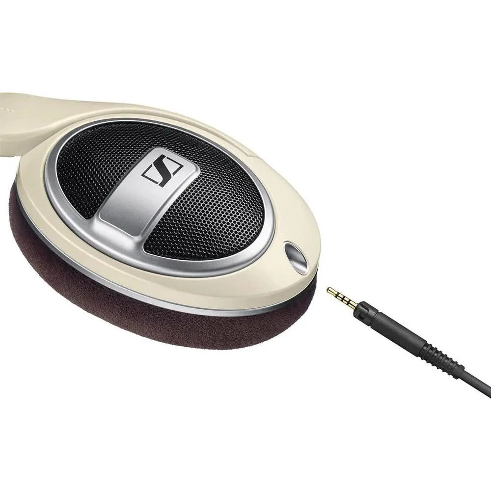 Sennheiser HD 599 audífono con parte posterior abierta para sonido audiófilo, diseño premium en color marfil