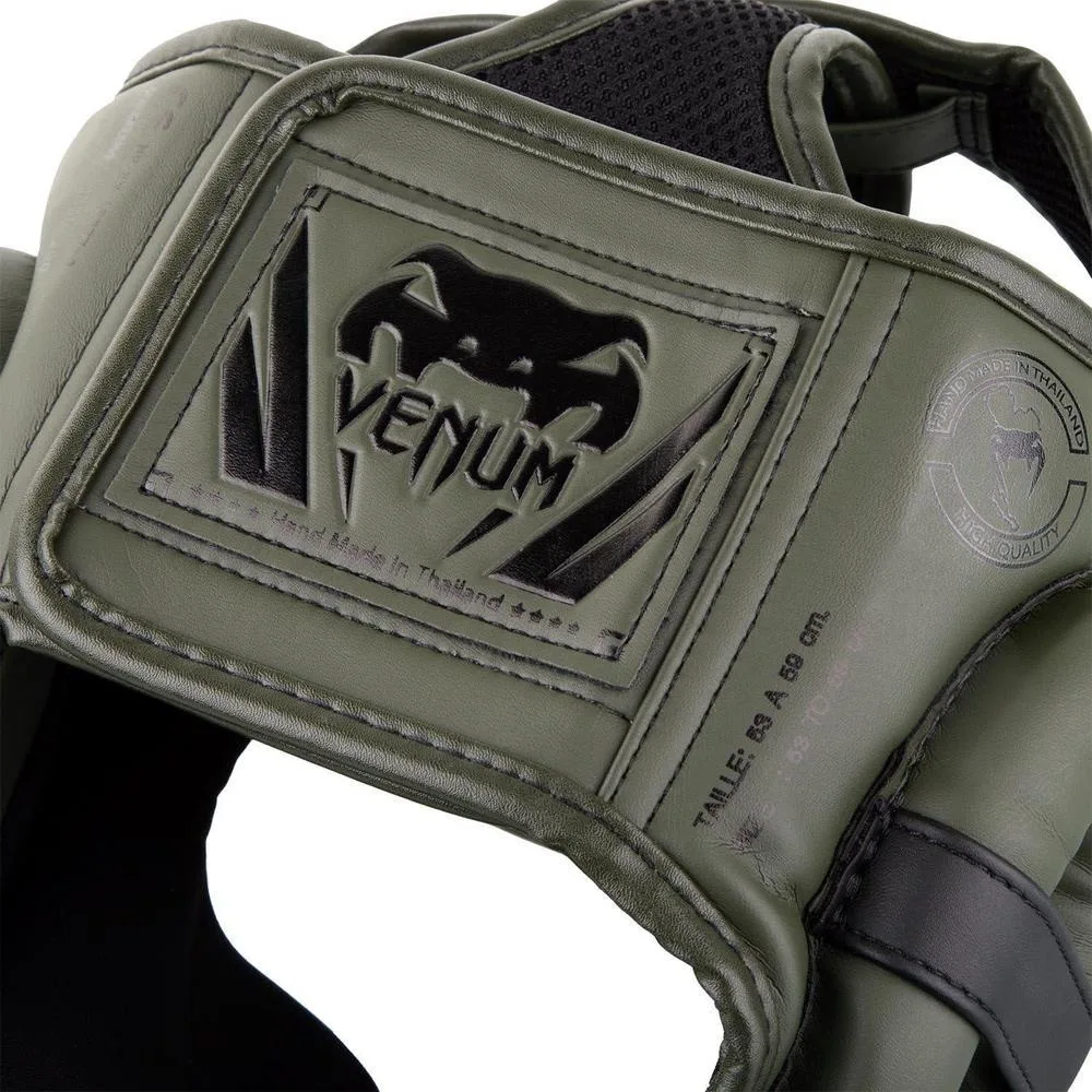 Casco protector Venum Elite: ligero y ajustable, perfecto para boxeo y MMA, con diseño ergonómico y malla ventilada