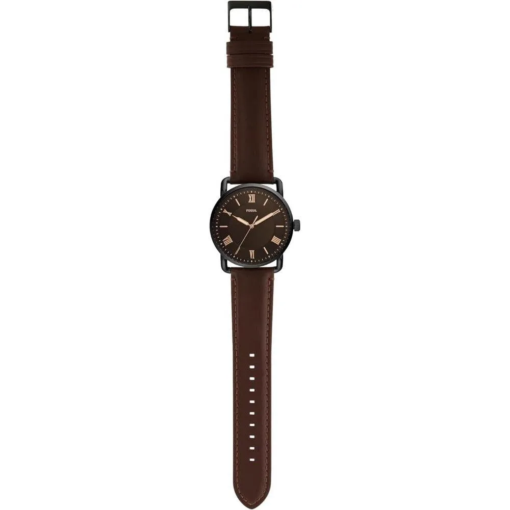 Reloj Fossil Copeland para hombre, acero inoxidable y cuero, movimiento de cuarzo con esfera negra e índices romanos, resistente al agua