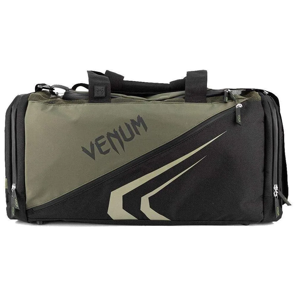 Venum Bolsa deportiva Trainer Lite Evo, amplia capacidad y ventilación con correa ajustable y acolchada
