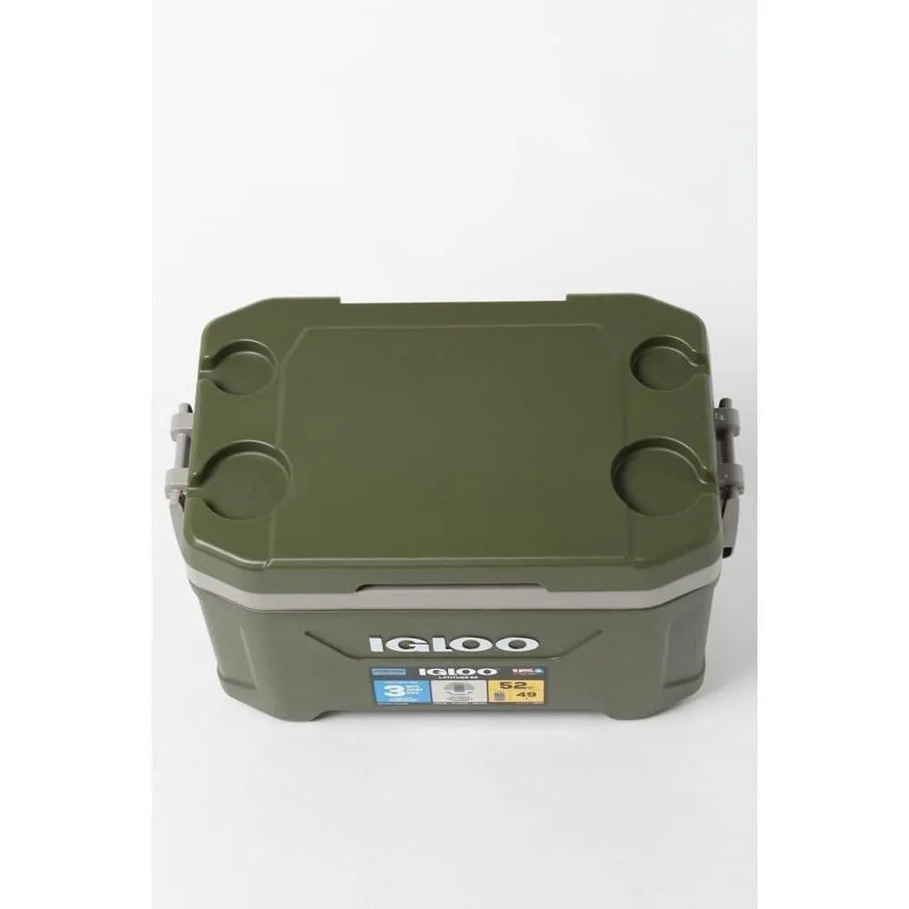 Nevera Igloo Sportsman Latitude 52 portatil para camping y pesca, capacidad 49 L y diseño duradero verde