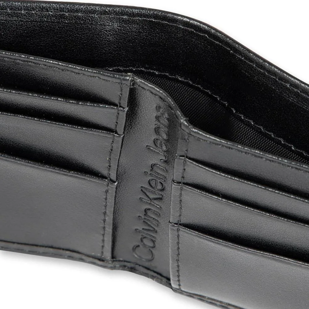 Billetera plegable minimalista RFID de cuero Calvin Klein para hombre con múltiples ranuras para tarjetas