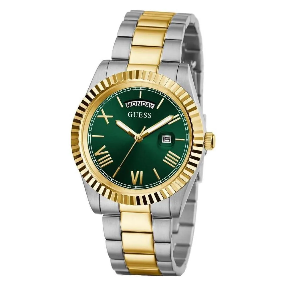 GUESS Reloj para hombre con correa de dos tonos, esfera verde, caja de acero inoxidable, diseño elegante y resistente al agua