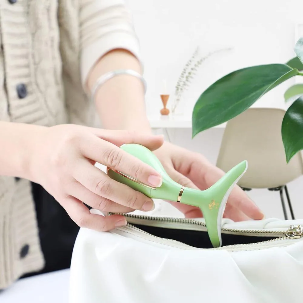 Ms.W Masajeador facial portátil eléctrico para cuidado de piel con 3 modos de masaje y calefacción para rostro y cuello