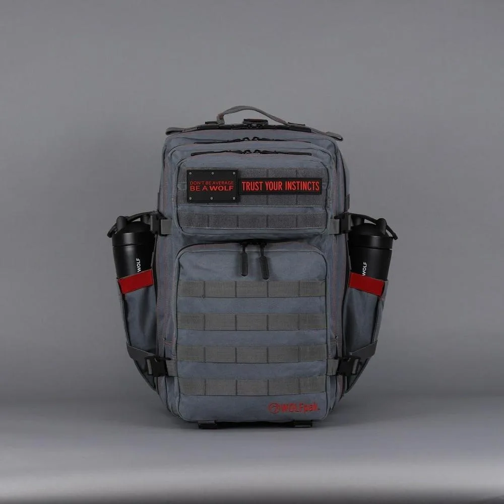 Mochila táctica WOLFpak de 45L color yunque gris para camping, senderismo, gimnasio, personalizable con parches y resistente al agua