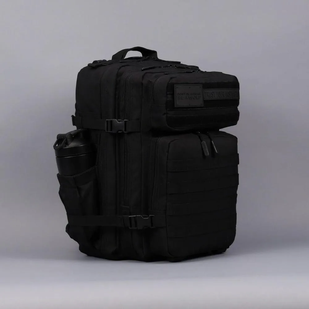 Mochila Táctica WOLFpak 45L Edición Nightshade, resistente al agua, ideal para camping, senderismo y gimnasio, personalizable con parches