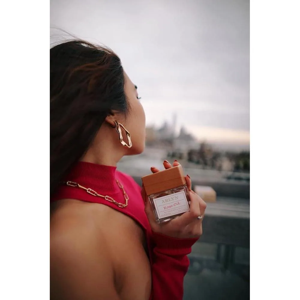 ARLYN Eau De Parfum con Aceite de Rosa, Inspirado en Le Lab Fragrances - Unisex, Vegano, Sin Crueldad y Ecológico
