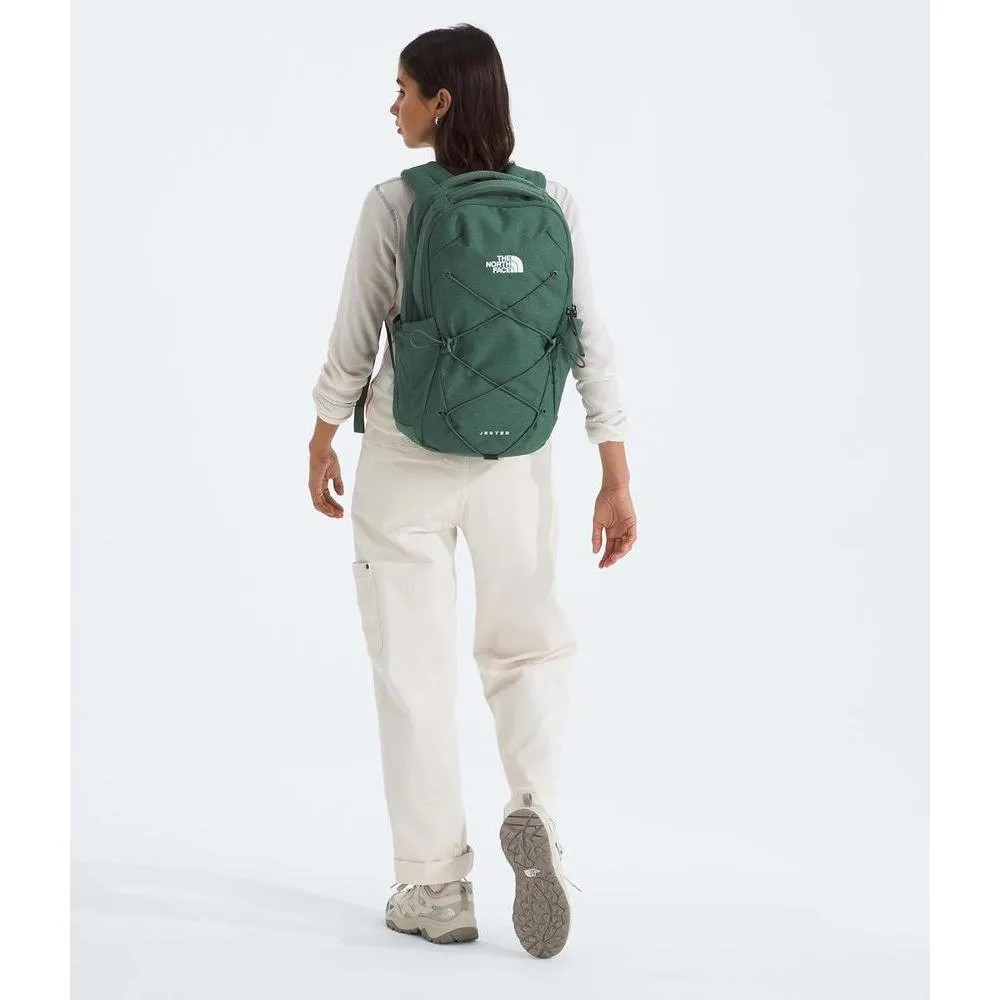 Mochila Jester de The North Face con sistema FlexVent y organización total, ideal para trabajo y estudio