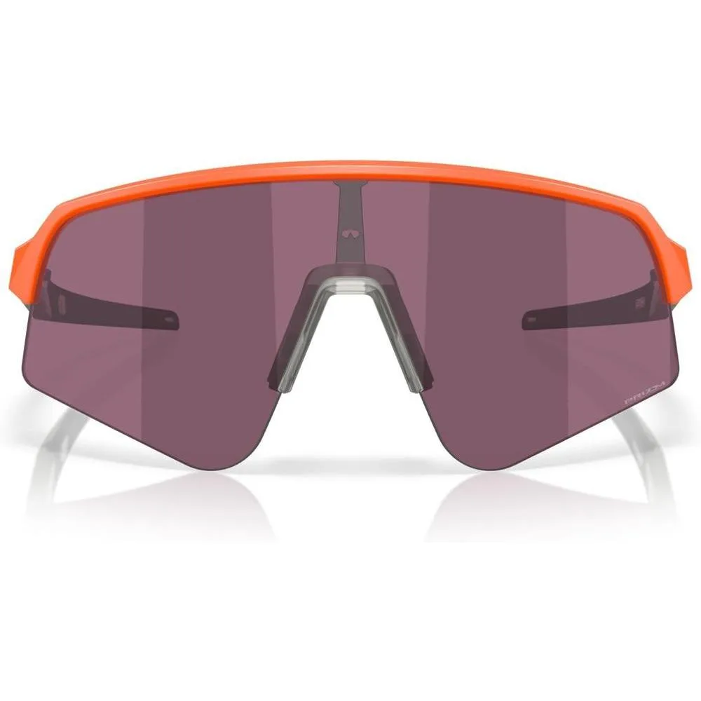 Oakley Oo9465 Sutro Lite Sweep - Gafas de sol rectangulares para hombre color neón mate con lentes Prizm Road negras
