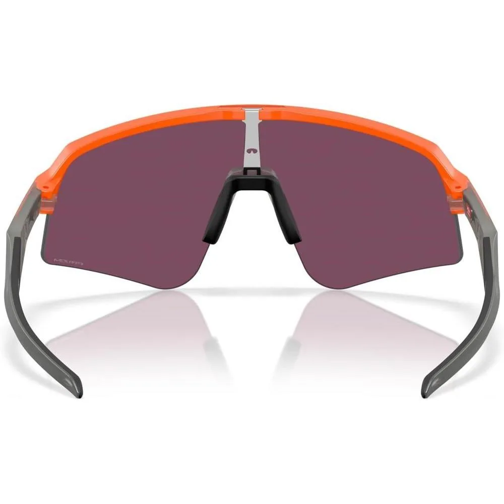 Oakley Oo9465 Sutro Lite Sweep - Gafas de sol rectangulares para hombre color neón mate con lentes Prizm Road negras