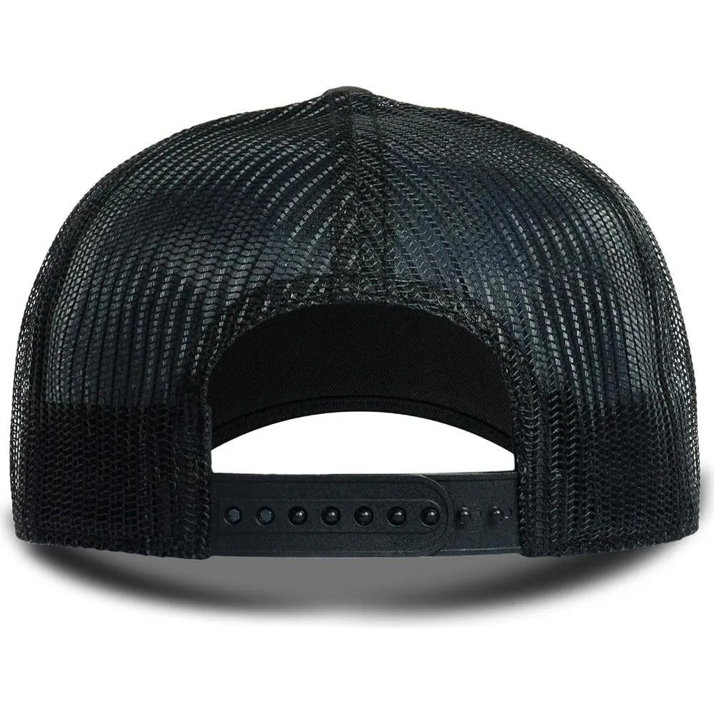 Gorra de hombre Timberland diseño camionero con parche montaña, ajuste de broche y banda anti-humedad