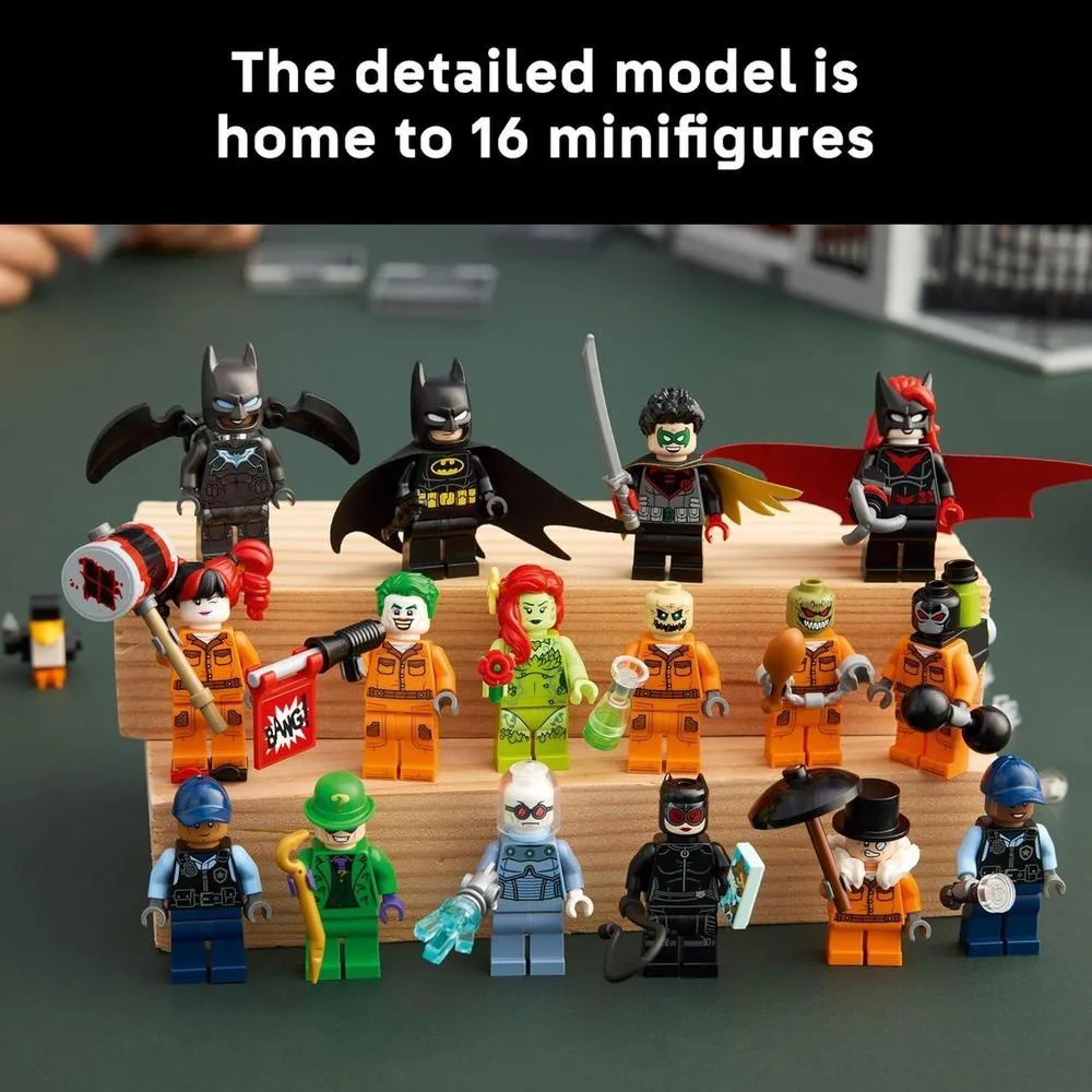Set LEGO DC Batman Arkham Asylum para adultos, decoración de hogar u oficina, ideal para fans de cómics y películas, 76300