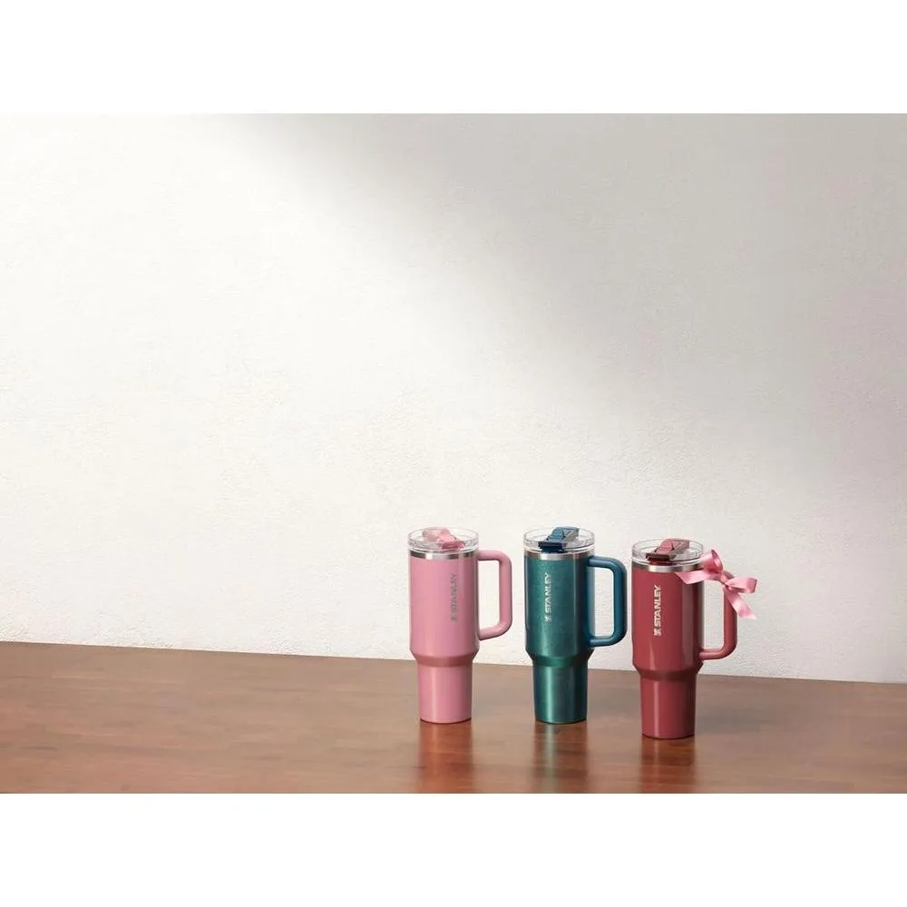 Vaso Stanley Quencher ProTour con tapa a prueba de fugas, popote y asa, compatible para viajes, acero inoxidable sin BPA