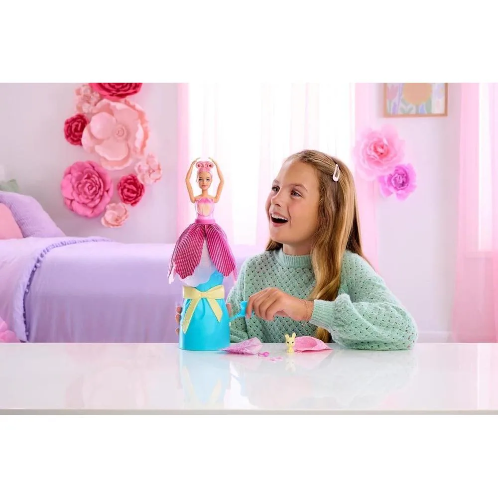 Muñeca Barbie Petal Pop con accesorio sorpresa y fragancia floral, revela bouquet con conejo y más sorpresas