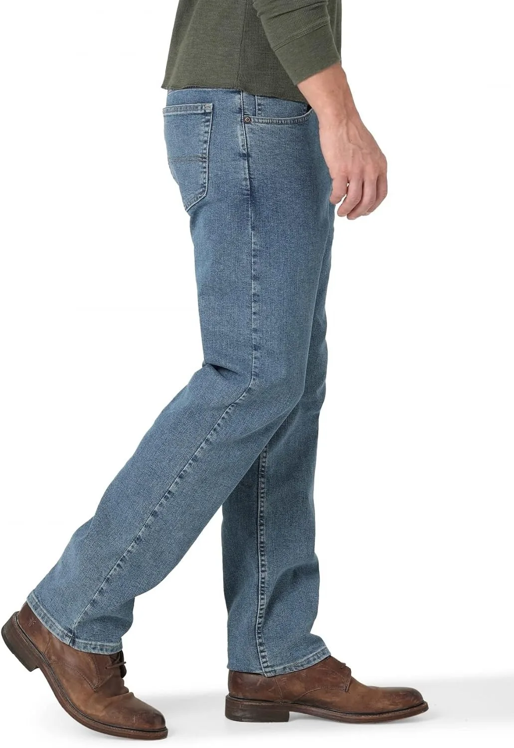 Wrangler Authentics Men's Regular Fit Comfort Flex Waist Jean